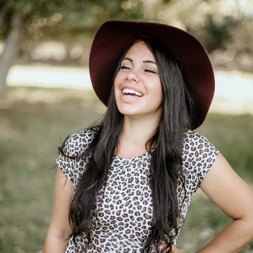 Meet your Posher, Tiffany